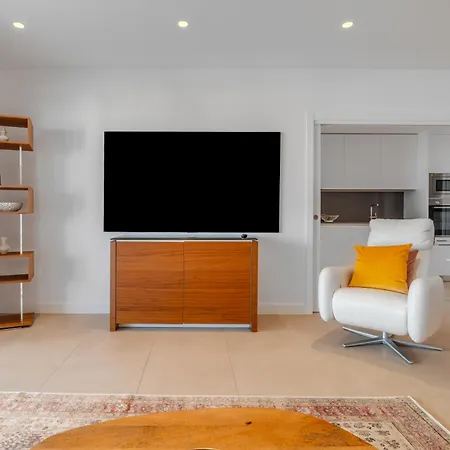 Lme81b - Sea View Terrace - Indoor Pool Apartment *